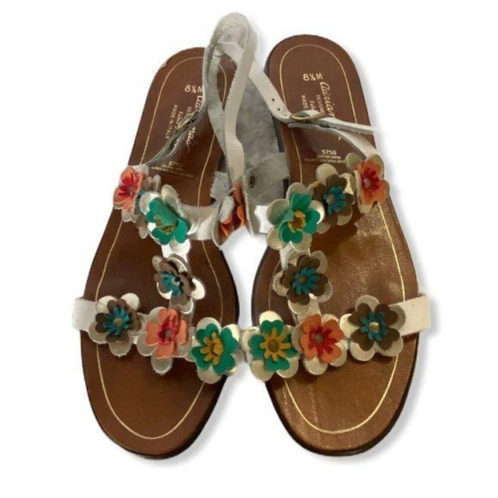 Vintage T strap sling sandals with flower appliqué, size 8.5M (vintage size)